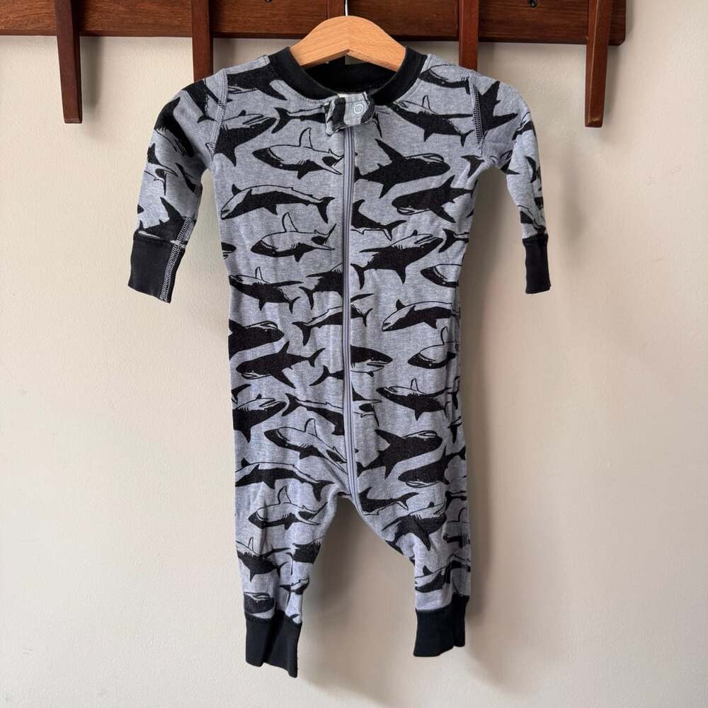Hanna Andersson Zip Romper Size 6-12 month Shark Print